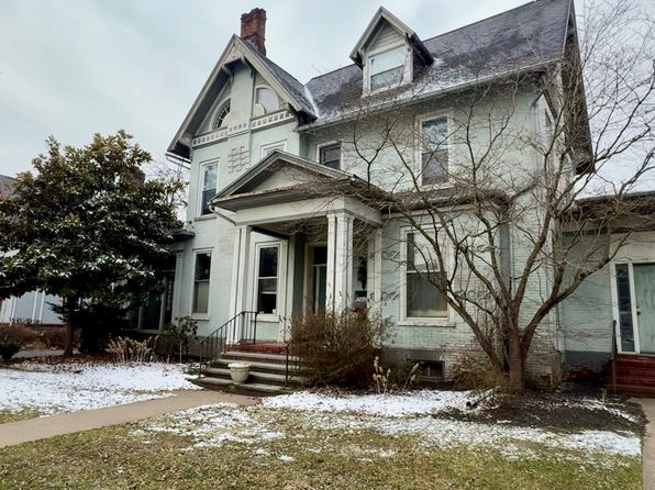 112 W Main St APT 2A