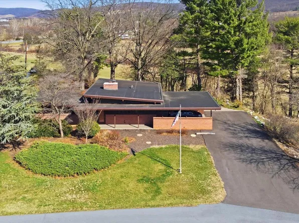 11903 Haven Hill Dr, Smithsburg, MD 21783