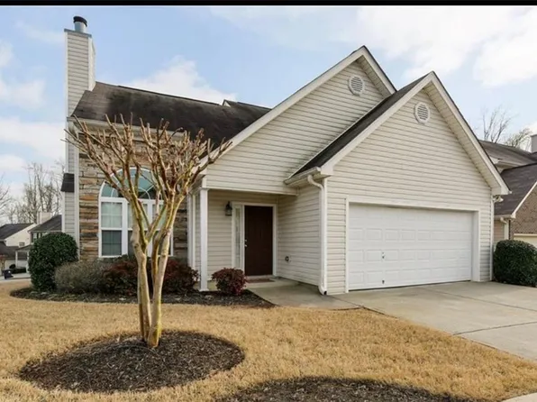 324 Greystone Pkwy, Hiram, GA 30141