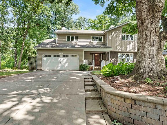 2nd image of 3500 Marine Dr #1