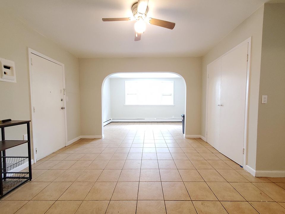 1st image of 22 Somme St