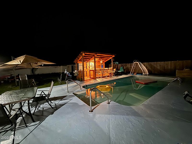 5th image of 114 Okara Drive