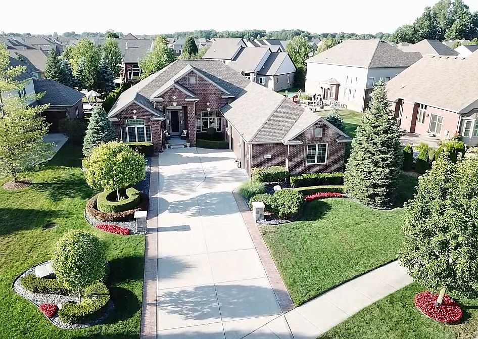 1st image of 47695 Woodberry Estates Dr