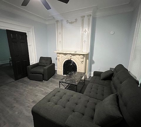 5th image of 1211 Madison St #1
