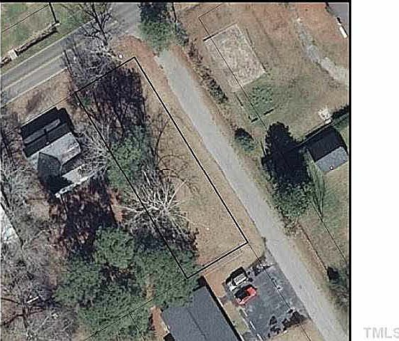 2nd image of 300 Alford Ave
