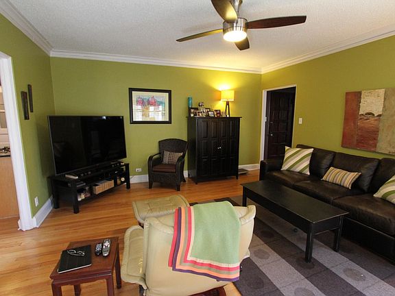 5th image of 1113 Holley Ct #111