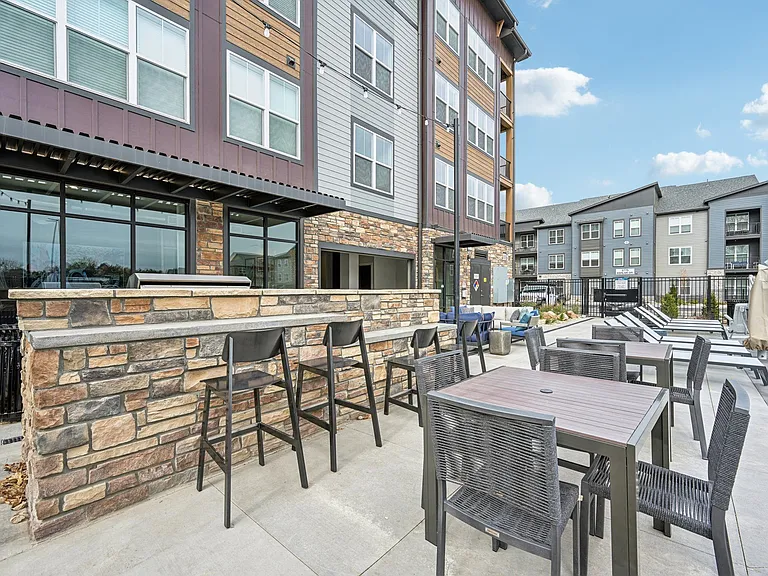 The Quarry Luxury Apartments — Photo 41