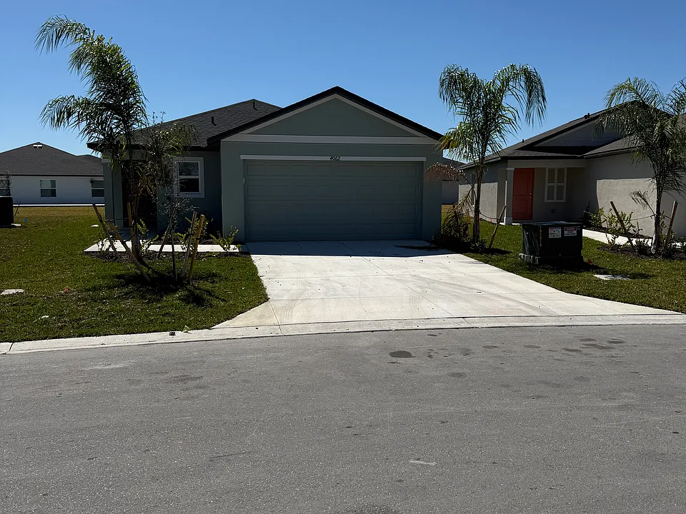 4062 San Felice Ln