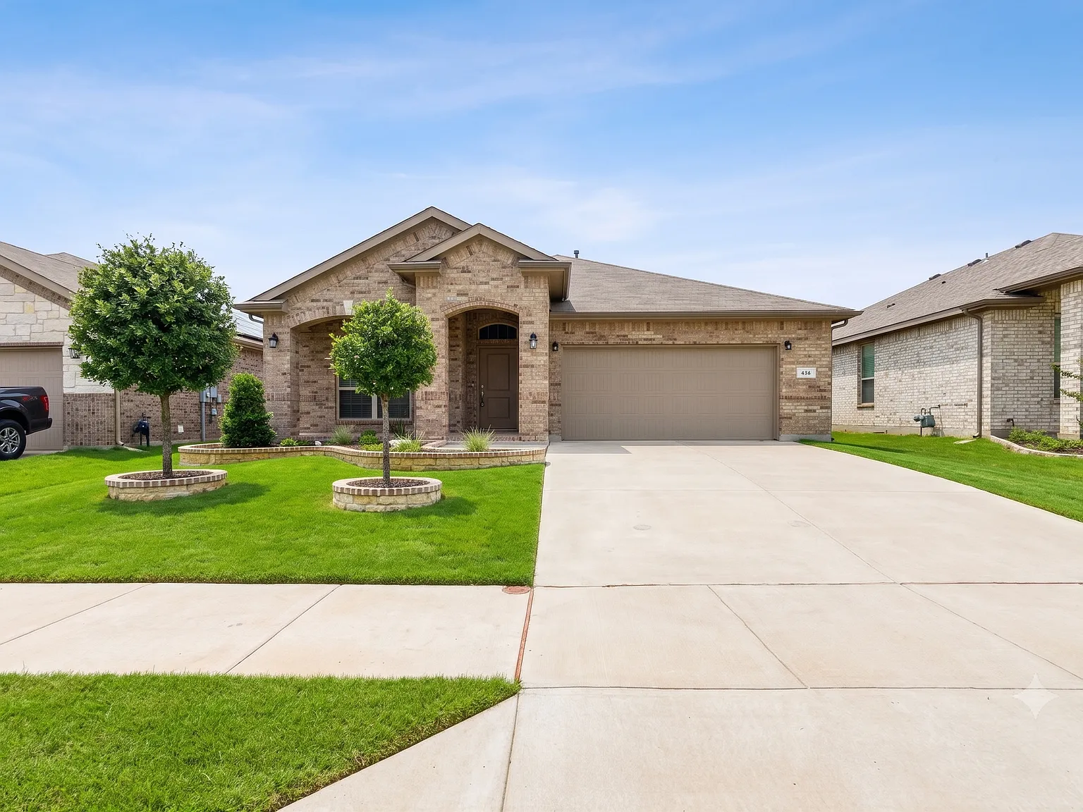3 bed, 1811 sqft, $1,995 — Photo 3