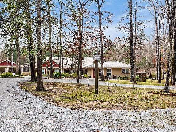 2nd image of 4746 County Road 1170
