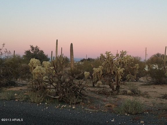 3rd image of 27519 E Javelina Dr