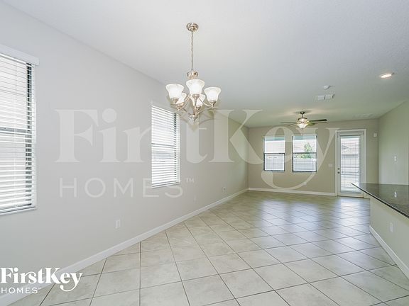 3rd image of 9835 Ivory Dr