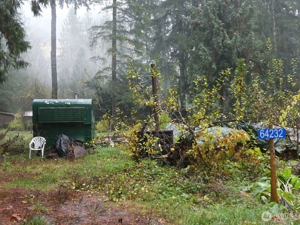 2nd image of 64232 Lookout Mountain Loop