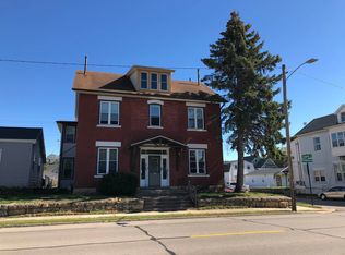 900 Rhomberg Ave, Dubuque, IA 52001