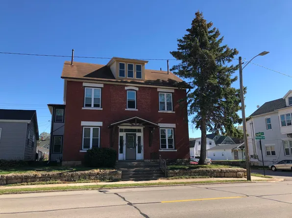 900 Rhomberg Ave, Dubuque, IA 52001