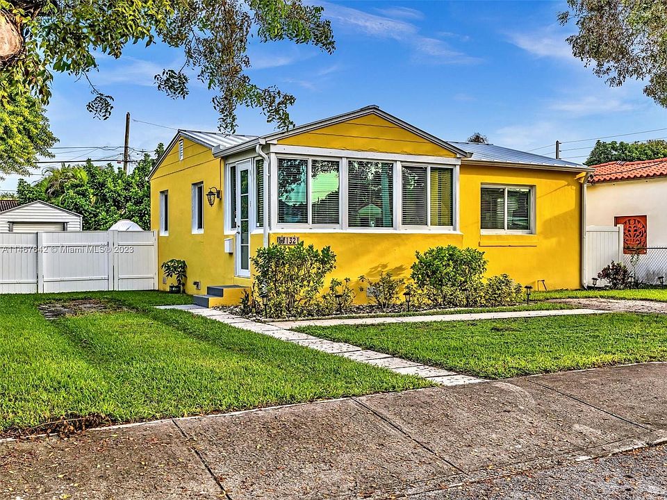 1st image of 1321 NW 51st Ter