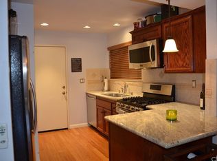 23924 Arroyo Park Dr UNIT 128, Santa Clarita, CA 91355