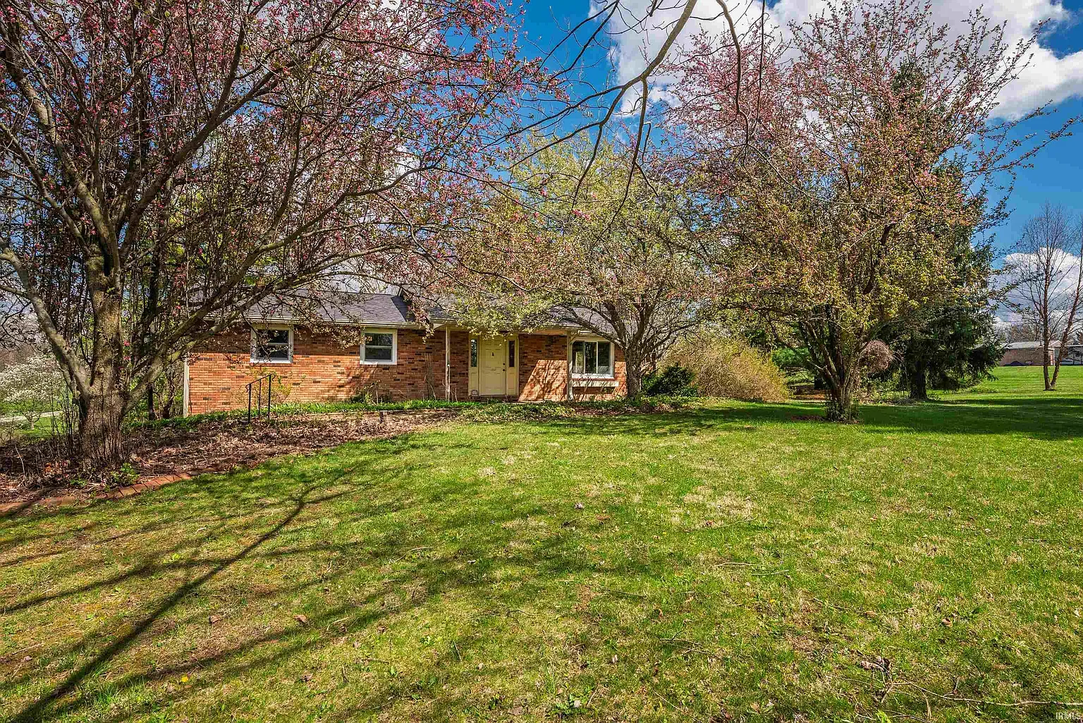 5090 N County Road 925 W photo 1