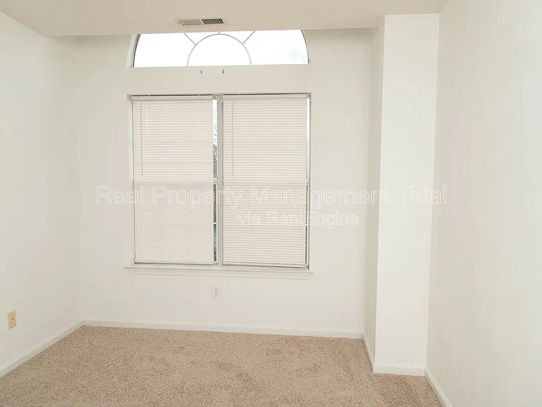 3940 Horse Run Gln — Photo 14