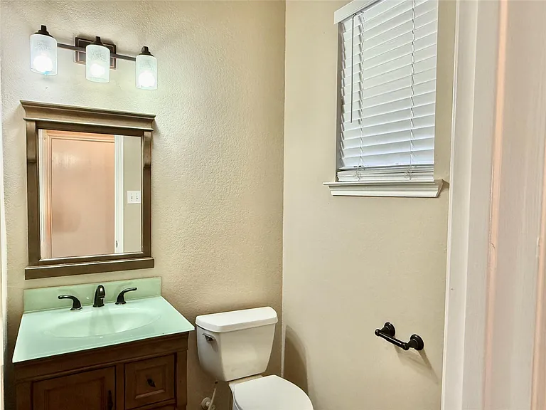 13107 Lawsons Creek Ln — Photo 8