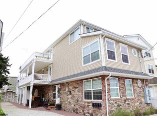 222 3rd St S APT D, Brigantine, NJ 08203