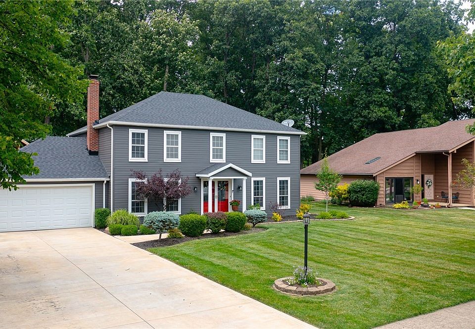 1st image of 20686 Wildwood Ln