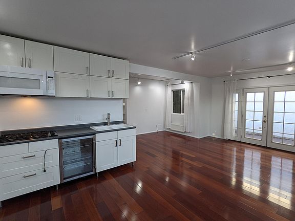 2nd image of 249 Elder Ave