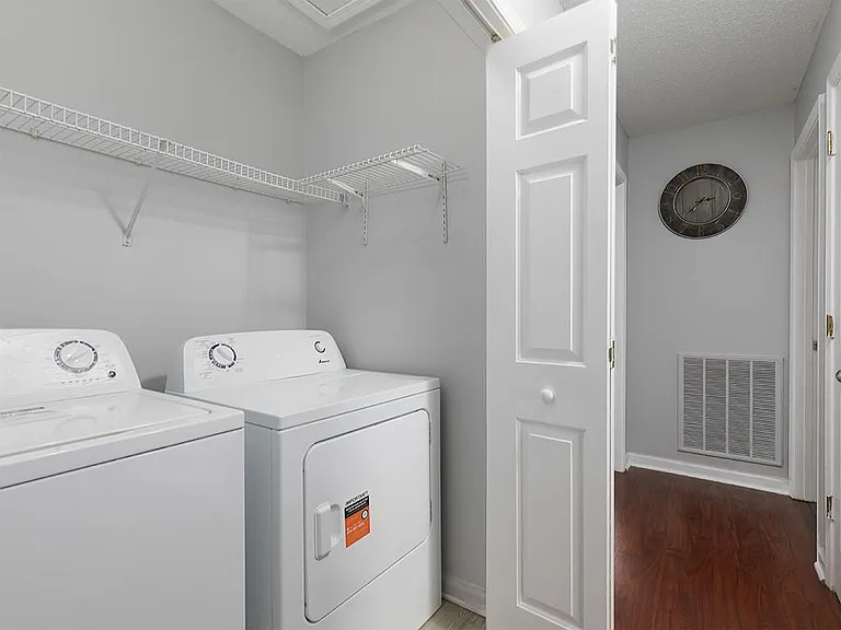 16 Huntcliff Dr — Photo 22