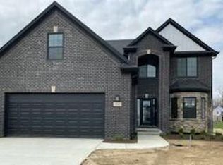 36175 Parkdale Dr #1, Livonia, MI 48150