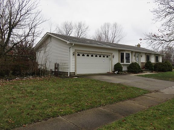 2nd image of 630 Roanoke Dr
