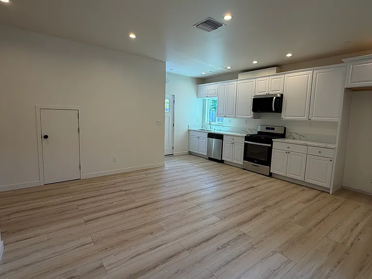 5342 Don Pio Dr — Photo 14