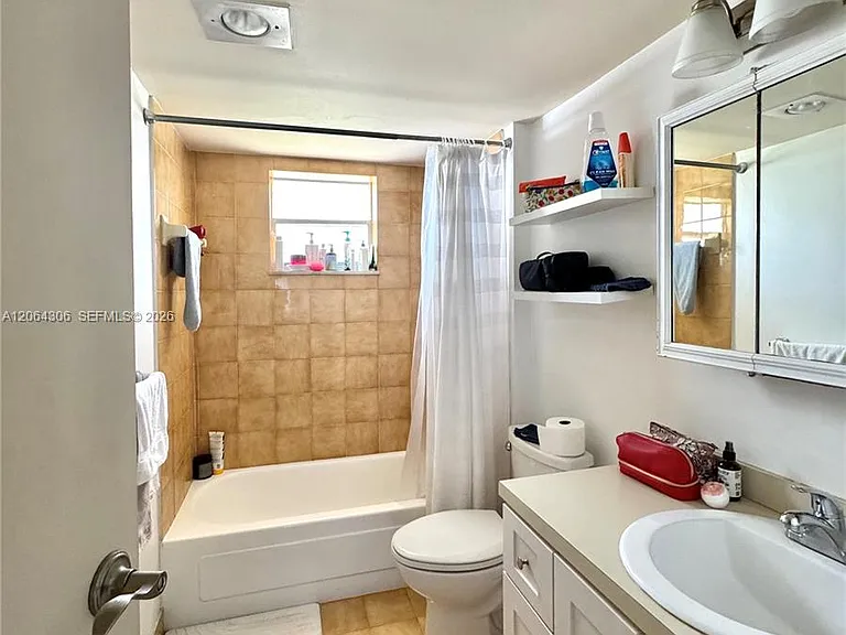 100 Edgewater Dr #305 — Photo 10