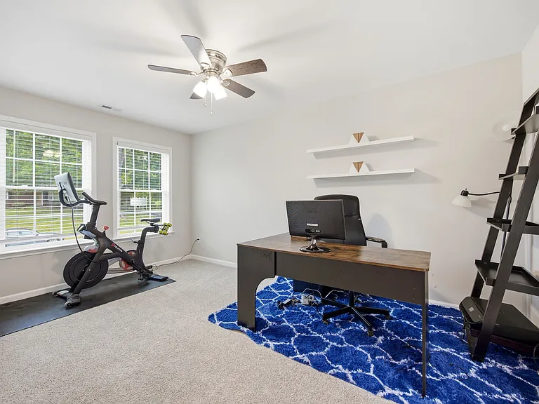2948 Lashmit Dr — Photo 6