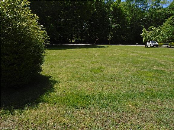 2nd image of 0 Crescent Dr