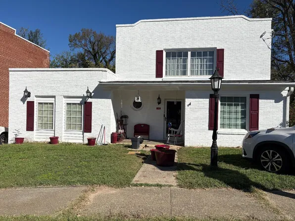 116 Lynchburg Ave, Brookneal, VA 24528