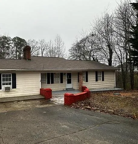 615 Tidwell Rd — Photo 3