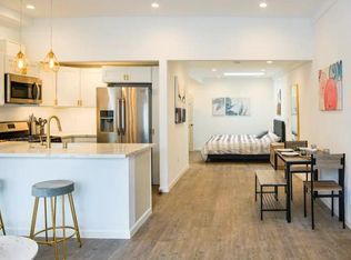 4321 W Country Club Dr, Los Angeles, CA 90019