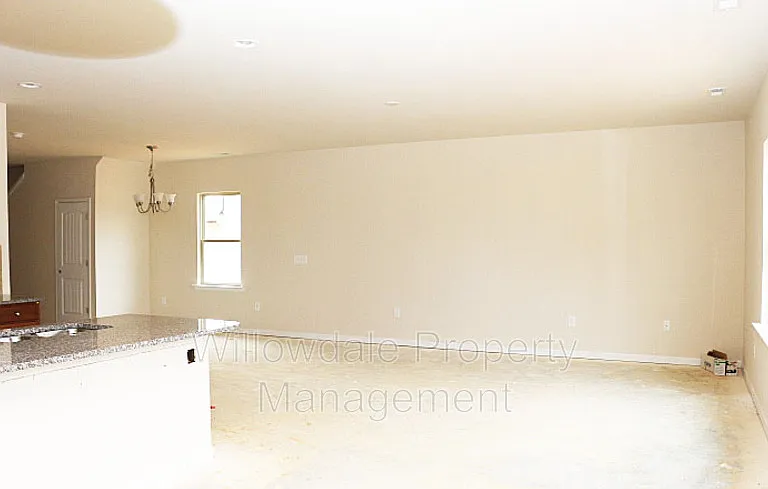2618 Tummel Ln — Photo 5