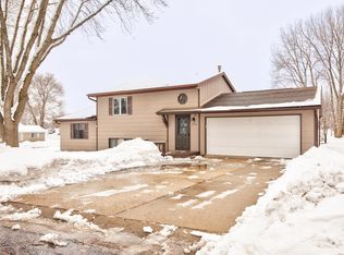 2510 Adams Ave, Spirit Lake, IA 51360
