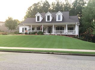 618 Talmadge Ln, Canton, GA 30115