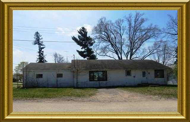 1st image of 221 Lake Ave
