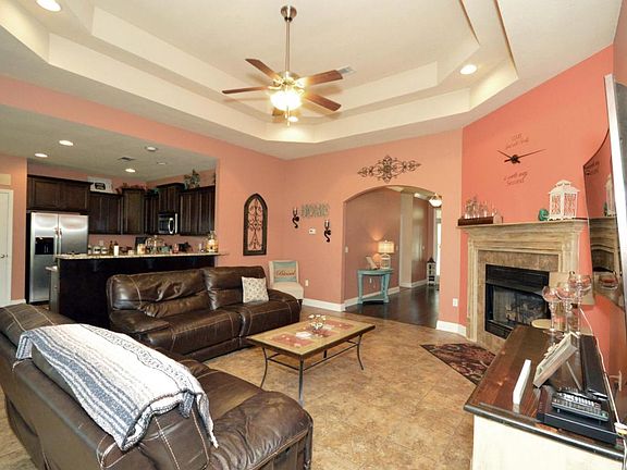 5th image of 5957 Milan Dr