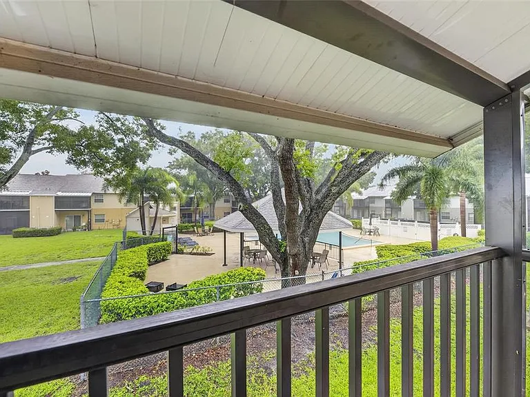 3812 N Oak Dr #M-32 — Photo 23