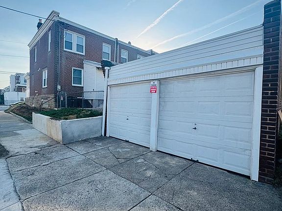 3rd image of 485 Robbins St