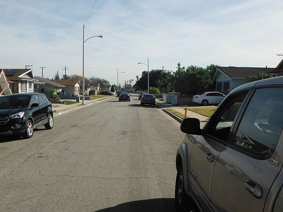 4th image of 9117 Faywood St
