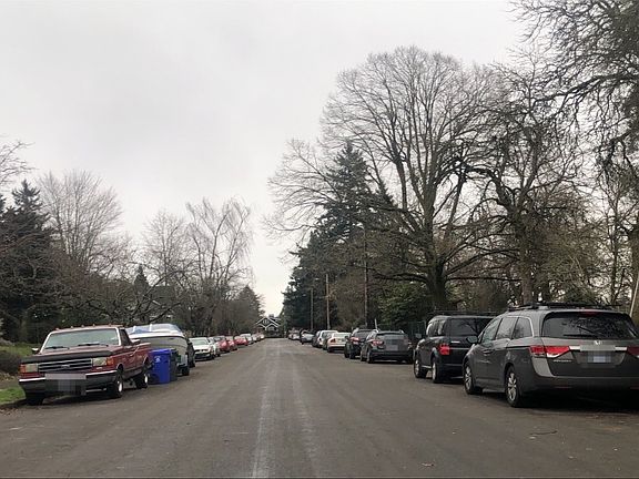 4th image of 6216 N Kerby Ave