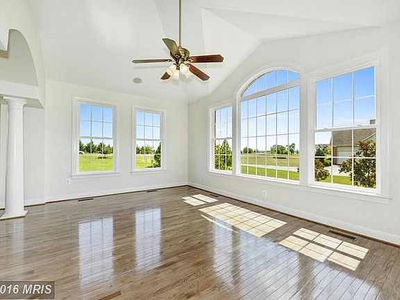 5th image of 42030 Panorama Pl