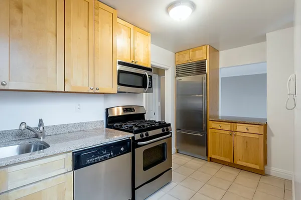 Rented by PWV Acquisitions | media 1