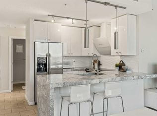 1320 W 1st St SE #609, Calgary, AB T2G 0G8