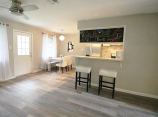707 Reynolds Ave, League City, TX 77573